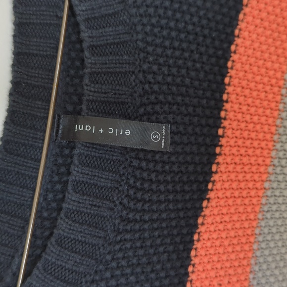 Fun fall sweater - Picture 4 of 4